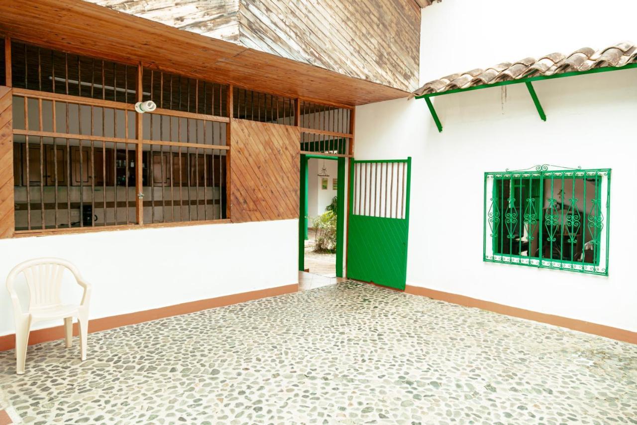 Luzart Hotel Jardin Luaran gambar