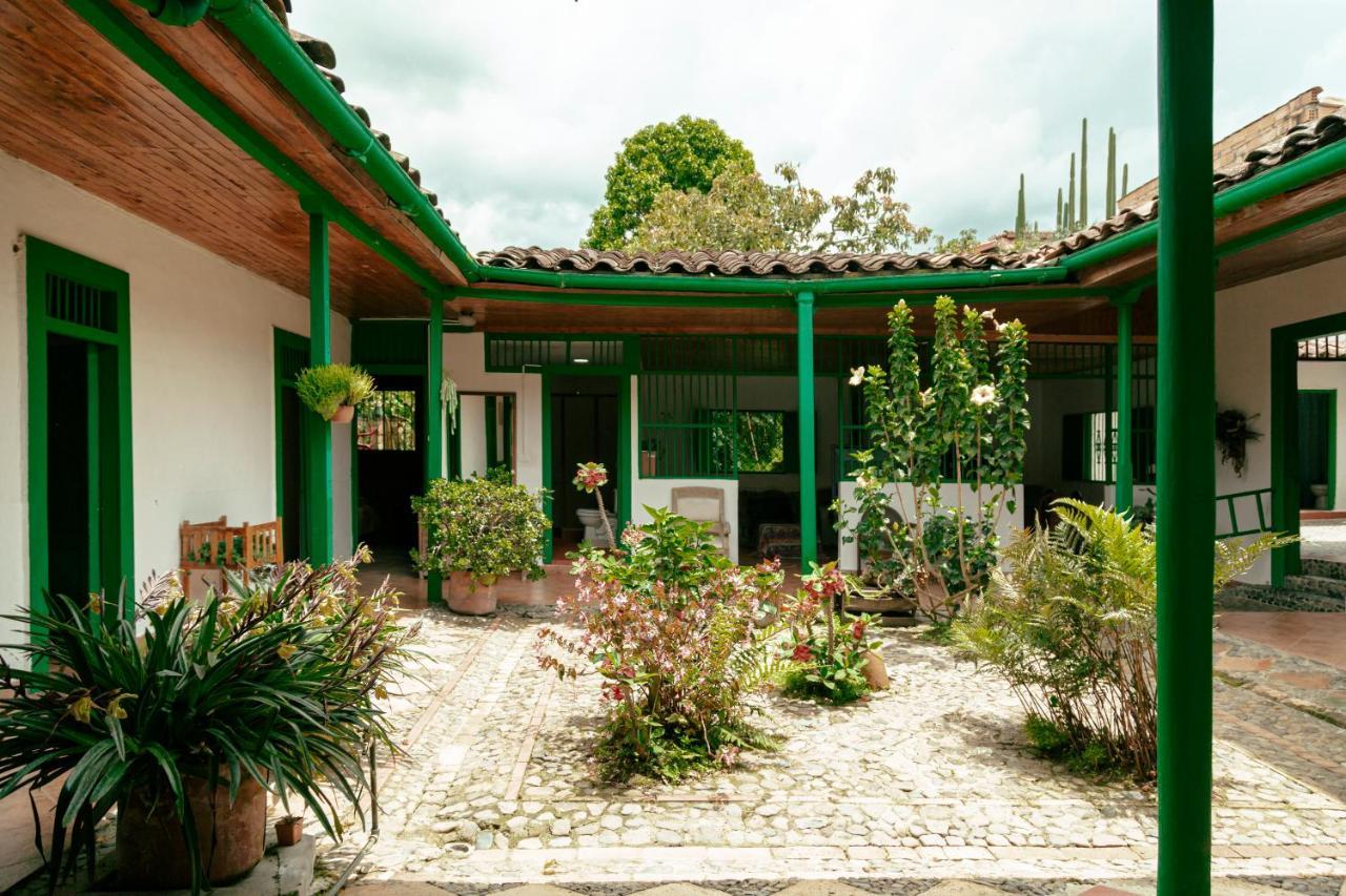 Luzart Hotel Jardin Luaran gambar